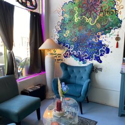 Ingo's Art Cafe - Great decor and nice ambiance !