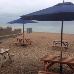 Griggs Of Hythe - Seating area outside - with sea views