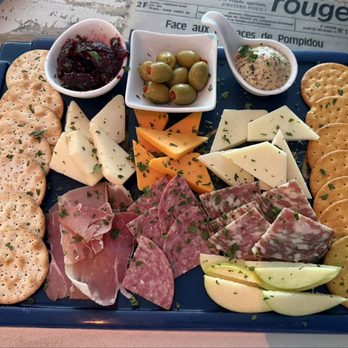 Wine Society - Wine Bars Near Me - Tarpon Springs, Florida