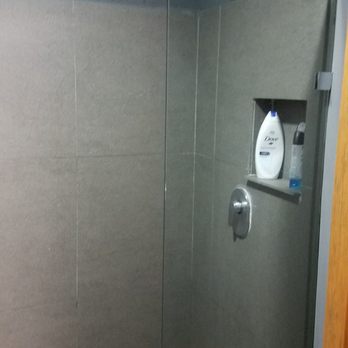Crossfit Revolver - Showers!! - Gyms Near Me - Cancún, ROO