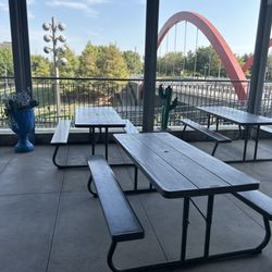 Addison Ice House - Patio overlooking Vitruvian Park!
