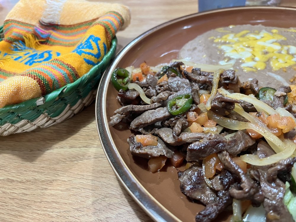 EL TORO 176 W 3rd St, Lafayette, Oregon Mexican Restaurant