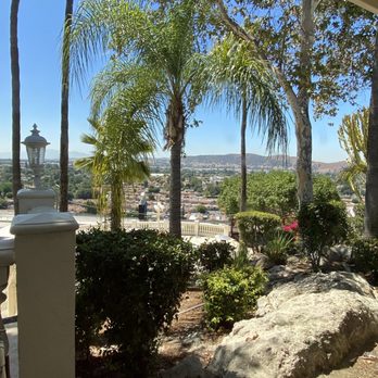Coco Palm Restaurant - Cuban Near Me - Pomona, California