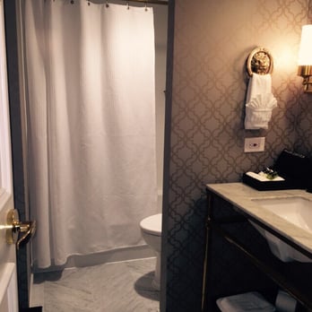 The Lancaster Hotel - Ensuite bathroom. - Hotels Near Me - Houston, Texas