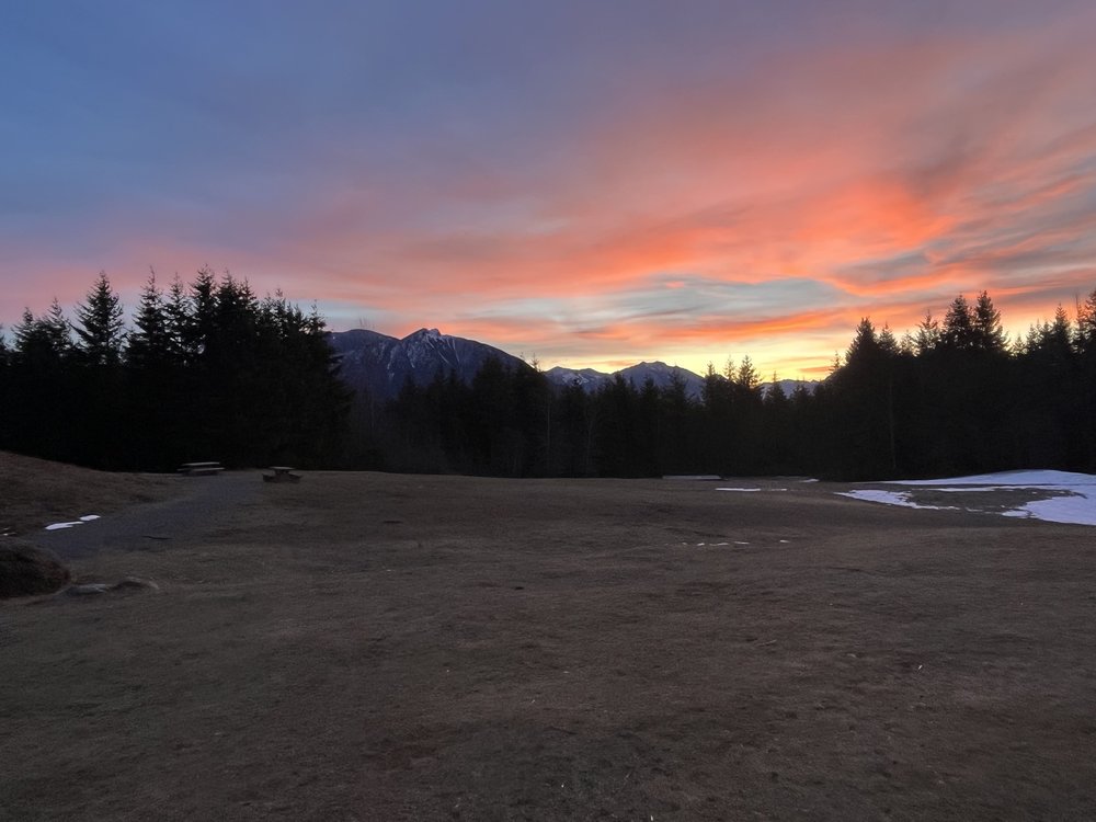 Snoqualmie Point Park Logo