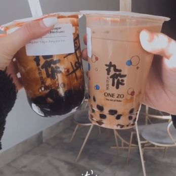 One Zo - Brown sugar latte (left) and Hong Kong milk tea (right) - Bubble Tea Near Me - Allston, Massachusetts