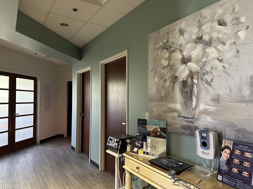 ADVANCED LASER AND BODY Updated May 2024 805 W Acequia Ave, Visalia