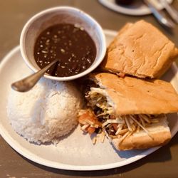 D'Floridian - Pan con Bistec with Black Beans and White Rice