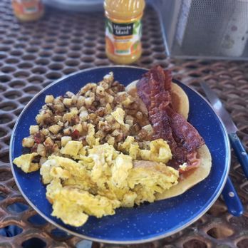 Wild West Horseback Adventures - The food was well done, and I'm picky. - Horseback Riding Near Me - Las Vegas, Nevada Wild West Horseback Adventures - The food was well done, and I'm picky. - Horseback Riding Near Me - Las Vegas, Nevada