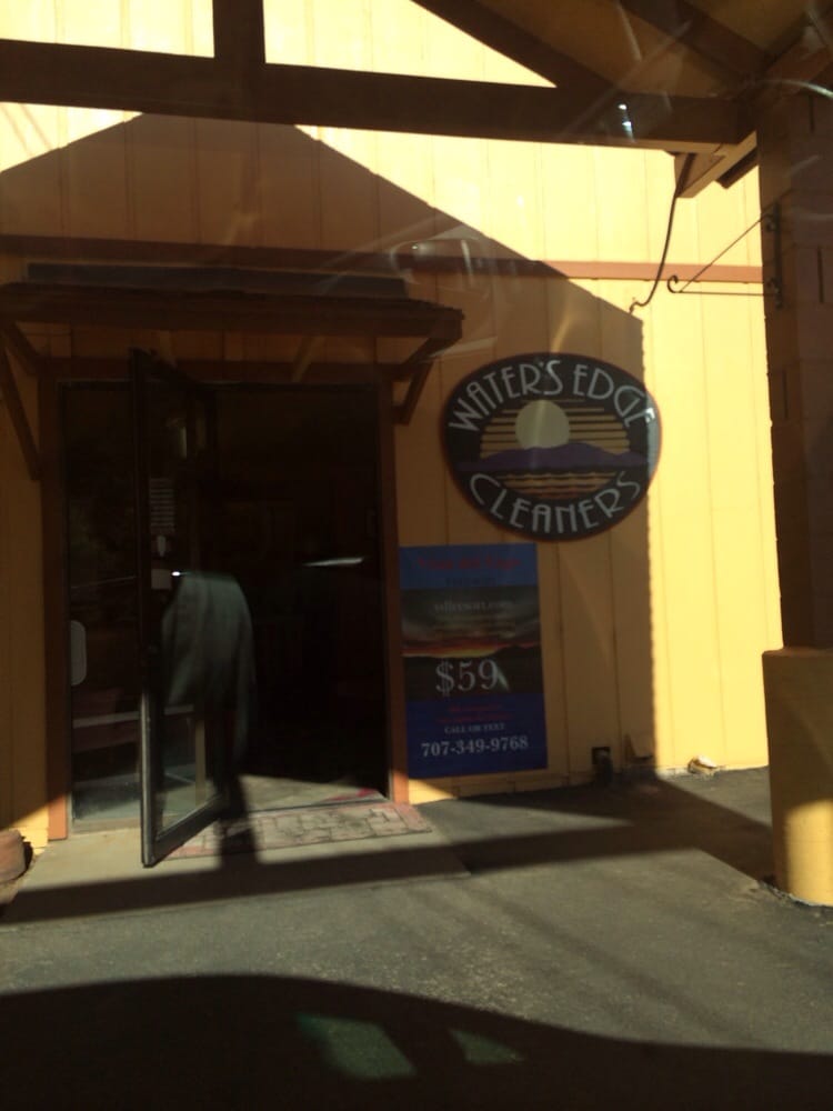WATER’S EDGE CLEANERS Updated October 2024 3566 Pine Ave, Clearlake