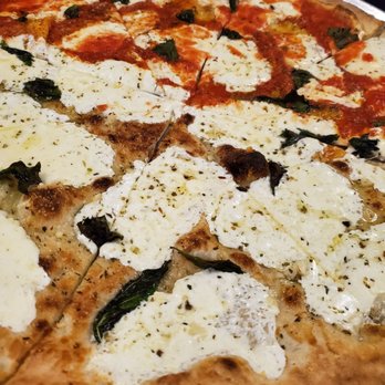Juliana's - Half Margherita/Half White pizza - Pizza Near Me - Brooklyn, New York Juliana's - Half Margherita/Half White pizza - Pizza Near Me - Brooklyn, New York