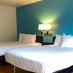 Travelodge Inn & Suites by Wyndham Missoula University Park - Guest room