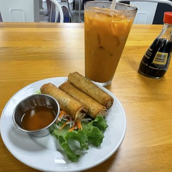 Pho Duc Midlo - 3 pork & vegetable egg rolls - Vietnamese Near Me - Midlothian, Texas
