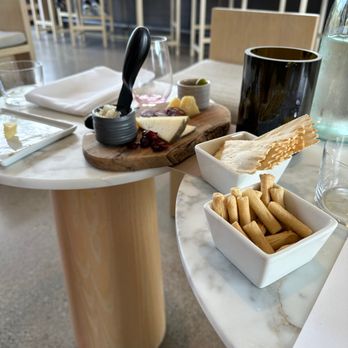 Booker Vineyard - The cheese tray - very tasty! - Wineries Near Me - Paso Robles, California