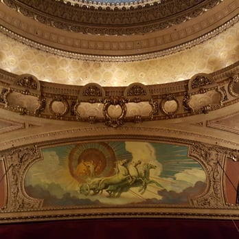 Chicago Theatre - Performing Arts Near Me - Chicago, Illinois Chicago Theatre - Performing Arts Near Me - Chicago, Illinois