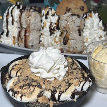 Sugar Factory - Orlando - S'mores Cookie Skillet Cookie Jar - Desserts Near Me - Orlando, Florida Sugar Factory - Orlando - S'mores Cookie Skillet Cookie Jar - Desserts Near Me - Orlando, Florida