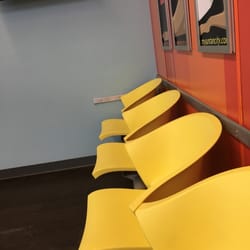 Sun Tan City - Waiting area