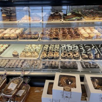Newcomb's Cafe at Montilio’s - Yummy pastries - Breakfast & Brunch Near Me - Braintree, Massachusetts Newcomb's Cafe at Montilio’s - Yummy pastries - Breakfast & Brunch Near Me - Braintree, Massachusetts