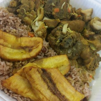 Jamaican Thunder - Curry chicken with rice and peas with plaintains - Food Trucks Near Me