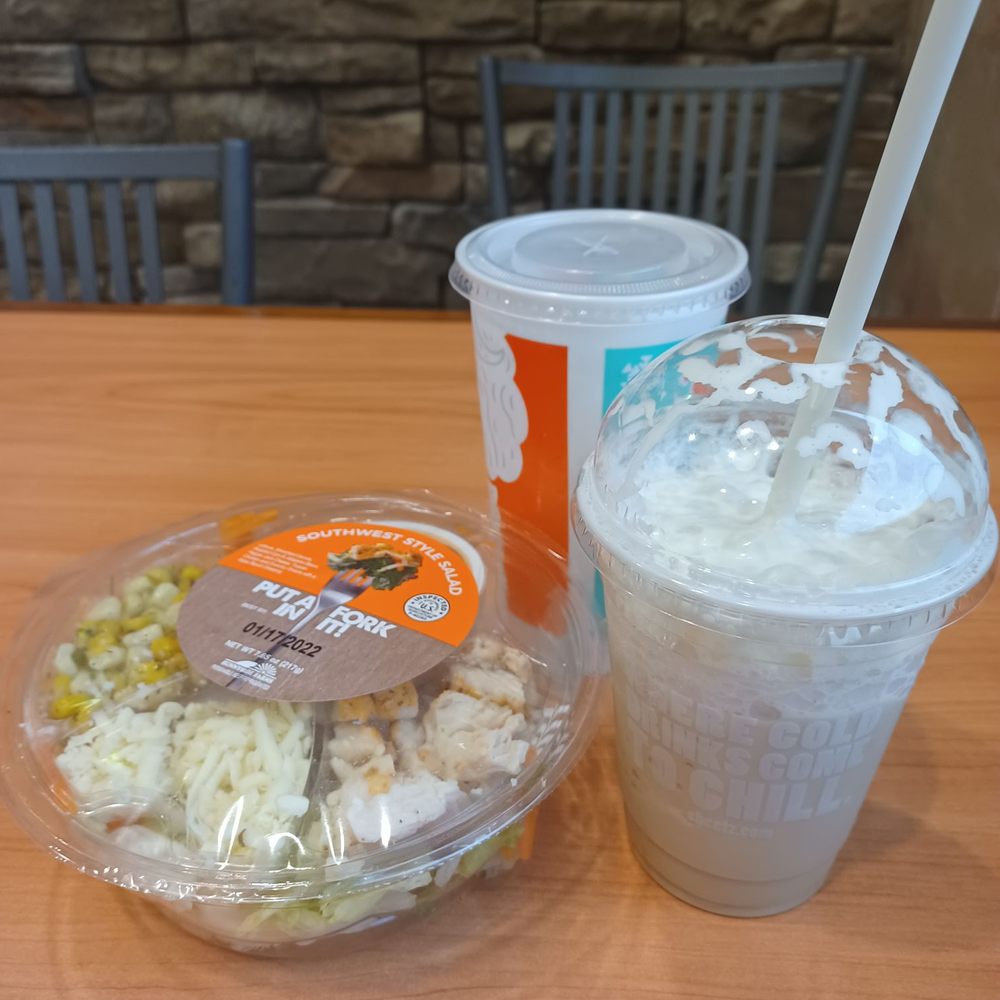 Sheetz - Salad, frozen latte, cup of ice - Gas Stations Near Me - Poca, West Virginia Sheetz - Salad, frozen latte, cup of ice - Gas Stations Near Me - Poca, West Virginia
