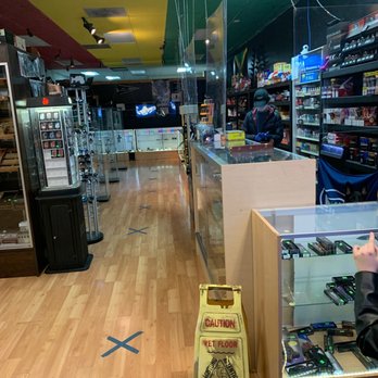 Cigar 4 U - Walking in the store - Tobacco Shops Near Me - Longview, Washington Cigar 4 U - Walking in the store - Tobacco Shops Near Me - Longview, Washington