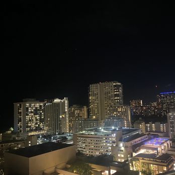 SKY Waikiki - Seafood Near Me - Honolulu, Hawaii