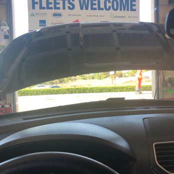 Valvoline Instant Oil Change - Super quick! Super friendly - Oil Change Stations Near Me - Riverside, California