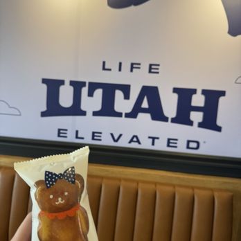 Paris Baguette - Bakeries Near Me - Midvale, Utah
