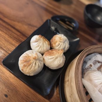 Zhi Wei Cafe - Homemade Soup Dumplings - Chinese Near Me - Boston, Massachusetts