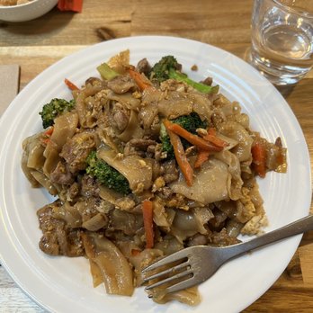 Charm Thai Kitchen - Pad see ew with pork - Thai Near Me - Phoenix, Oregon