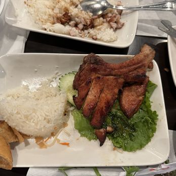Pho Hot - Pork chop with rice - Vietnamese Near Me - Glendale, California Pho Hot - Pork chop with rice - Vietnamese Near Me - Glendale, California