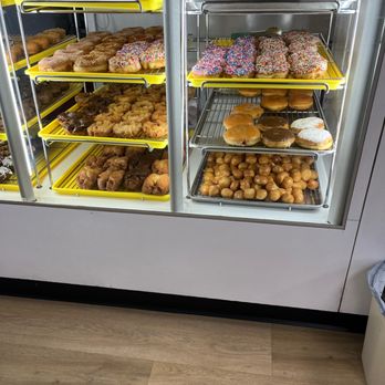 Donut House - Selection - Donuts Near Me - Los Alamitos, California Donut House - Selection - Donuts Near Me - Los Alamitos, California