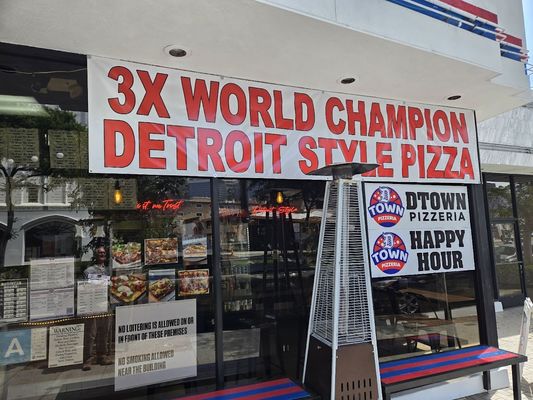 dtown pizzeria by null