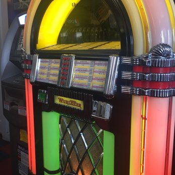 Brunswick Diner - Diners Near Me - Brunswick, Maine