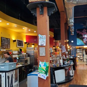 Artisans Books & Coffee - Interiors - Coffee & Tea Near Me - Everett, Washington Artisans Books & Coffee - Interiors - Coffee & Tea Near Me - Everett, Washington