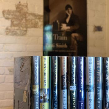 A Cappella Books - Bookstores Near Me - Atlanta, Georgia A Cappella Books - Bookstores Near Me - Atlanta, Georgia
