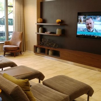 Courtyard by Marriott Grand Rapids Downtown - Hotels Near Me - Grand Rapids, Michigan