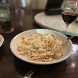 Seafood Alfredo Seafood Alfredo