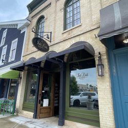 InkLink - The outside! Looks like a spot straight from Diagon Alley!