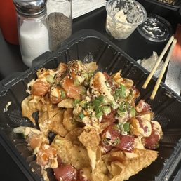 Poke Nachos (partially eaten)