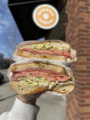 Hidden Bagel by null