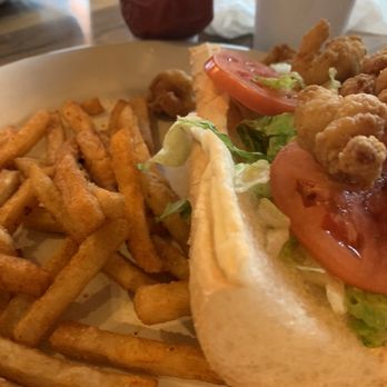 Crawdaddys West Side Grill - Fried Shrimp Po Boys Sandwich - Bars Near Me - Cookeville, Tennessee Crawdaddys West Side Grill - Fried Shrimp Po Boys Sandwich - Bars Near Me - Cookeville, Tennessee