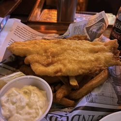 Finnegan's Pub - Fish and chips