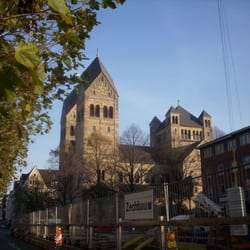 Kath. Pfarramt St. Antonius - Sankt Antonius Kirche Düsseldorf Oberkassel