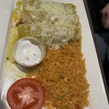 Don Juan Mexican Restaurant - Enchiladas verdes - Mexican Near Me - Plymouth, Michigan Don Juan Mexican Restaurant - Enchiladas verdes - Mexican Near Me - Plymouth, Michigan