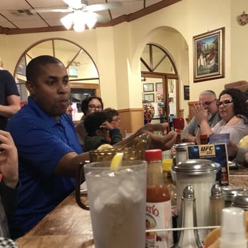 El Tapatio - Some of the fam!!!! Moms bday birthday continues!!!! - Mexican Near Me - Porterville, California