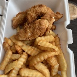 The absolute BEST and original chicken fingers! The absolute BEST and original chicken fingers!