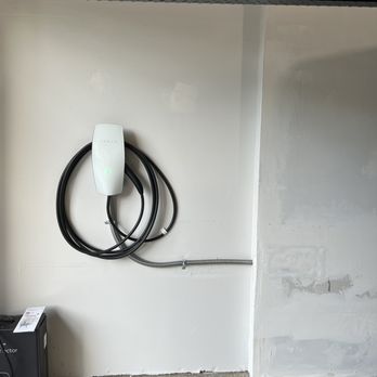 JYL Smart Electric - Tesla wall connector - Electricians Near Me