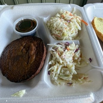 Top Choice BBQ - Beef bologna with coleslaw - Barbeque Near Me - Greeneville, Tennessee Top Choice BBQ - Beef bologna with coleslaw - Barbeque Near Me - Greeneville, Tennessee