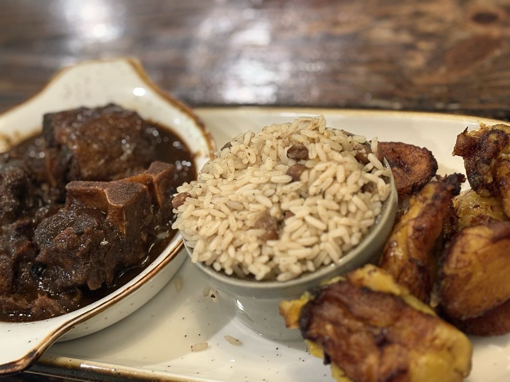 14 Parishes Jamaican Restaurant on Oak